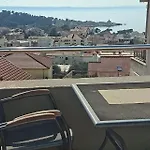 With Parking Space - 25328 Makarska