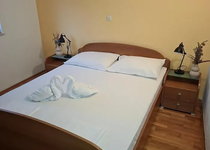 With Parking Space - 25328 * Makarska